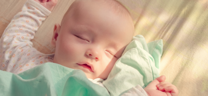 10 zásad pro zdravý spánek miminka